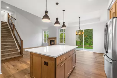 W221N3075  Greenwood Rd, Pewaukee, WI 53186 - Photo 12