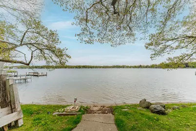 N9238  South Shore Dr, East Troy, WI 53120 - Photo 2