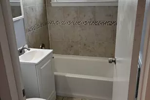 8134 W Herbert Ave, Milwaukee, WI 53218 - Photo 10