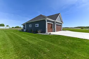 28516 Blue Crane Ct, Racine, WI 53185 - Photo 58