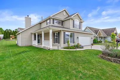 2313  Kestrel Ln, Waukesha, WI 53189 - Photo 2