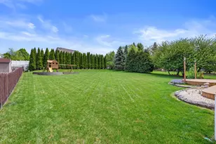 2313 Kestrel Ln, Waukesha, WI 53189 - Photo 46