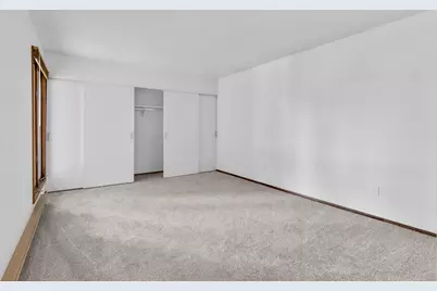 3838 N Oakland Ave #275, Shorewood, WI 53211 - Photo 18