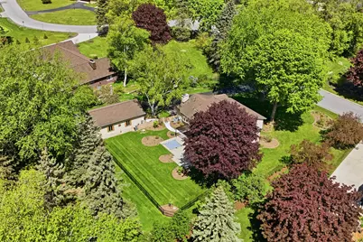 8845 W Meadow Ln, Franklin, WI 53132 - Photo 58