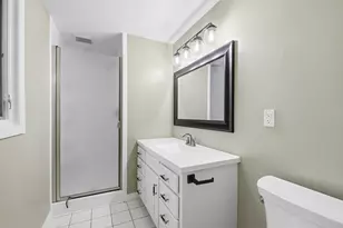 8845 W Meadow Ln, Franklin, WI 53132 - Photo 32