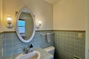 1231 S 118th St, West Allis, WI 53214 - Photo 12
