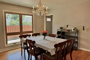 1231 S 118th St, West Allis, WI 53214 - Photo 6