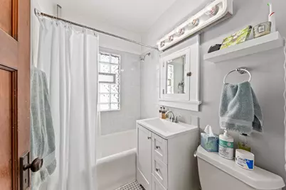 2518 N 67th St #2520, Wauwatosa, WI 53213 - Photo 28
