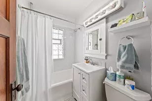 2518 N 67th St, Wauwatosa, WI 53213 - Photo 28