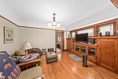 2518 N 67th St #2520, Wauwatosa, WI 53213 - Photo 8