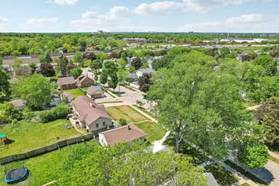 195 W Warnimont Ave, Milwaukee, WI 53207 - Photo 52