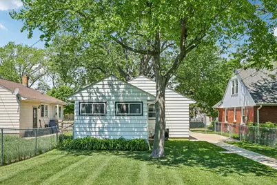 195 W Warnimont Ave, Milwaukee, WI 53207 - Photo 34