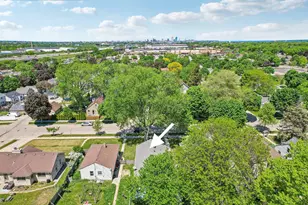 195 W Warnimont Ave, Milwaukee, WI 53207 - Photo 50