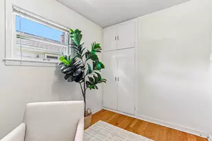 195 W Warnimont Ave, Milwaukee, WI 53207 - Photo 16