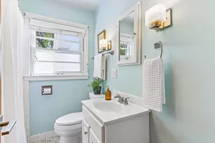 195 W Warnimont Ave, Milwaukee, WI 53207 - Photo 20
