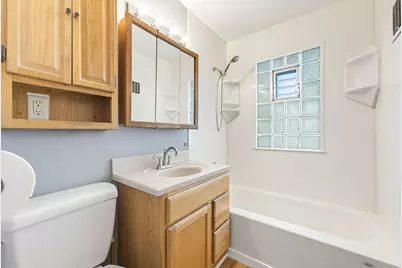 W226N3045  Duplainvlle Rd, Pewaukee, WI 53186 - Photo 20