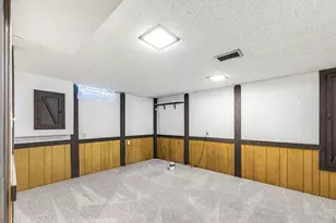 W226N3045 Duplainvlle Rd, Pewaukee, WI 53186 - Photo 30