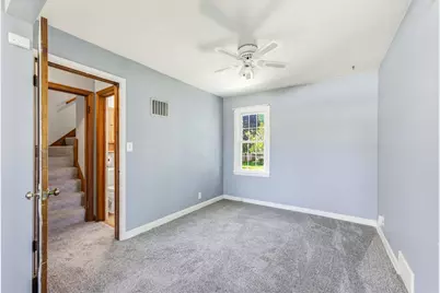 W226N3045  Duplainvlle Rd, Pewaukee, WI 53186 - Photo 18
