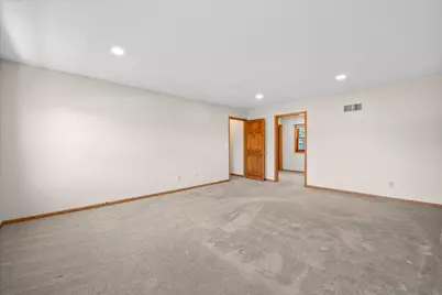 20845  Hunters Run, Brookfield, WI 53045 - Photo 18