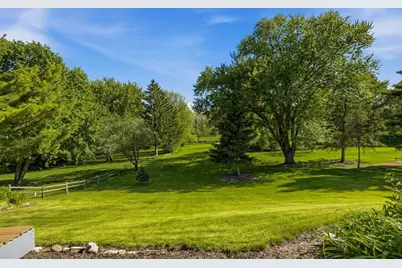 3519  Nagawicka Rd -, Delafield, WI 53029 - Photo 8