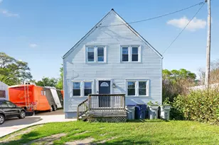 5622 W Mill Rd, Milwaukee, WI 53218 - Photo 1