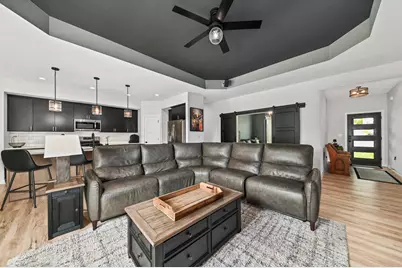 3841  Madison St, Waukesha, WI 53188 - Photo 12