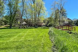 2005 Derrin Ln, Brookfield, WI 53045 - Photo 56