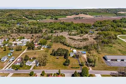 910 E Broadway St, Blair, WI 54616 - Photo 34