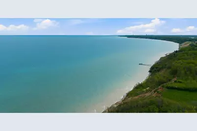 14141 N Lake Shore Dr, Mequon, WI 53097 - Photo 52