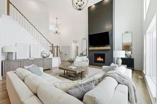 14141 N Lake Shore Dr, Mequon, WI 53097 - Photo 4