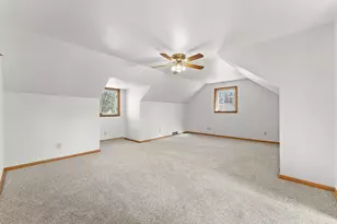1140 Tanglewood Rd, Manitowoc, WI 54220 - Photo 32