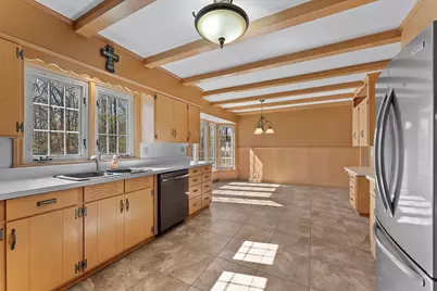1140  Tanglewood Rd, Manitowoc, WI 54220 - Photo 16