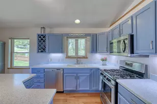 W3482 Washington Dr, Geneva, WI 53147 - Photo 10