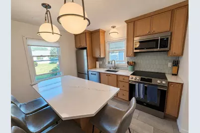1907  22nd St, La Crosse, WI 54601 - Photo 6