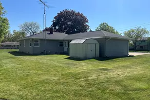 616 Rohda Dr, Racine, WI 53185 - Photo 24