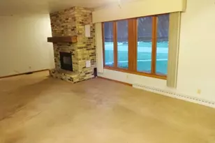 616 Rohda Dr, Racine, WI 53185 - Photo 16