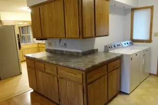616 Rohda Dr, Racine, WI 53185 - Photo 8