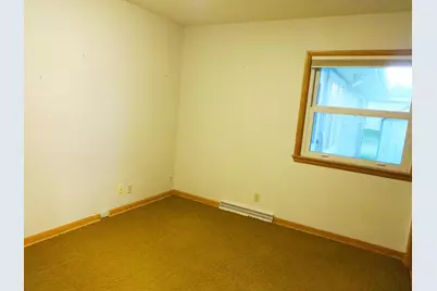616  Rohda Dr, Racine, WI 53185 - Photo 14