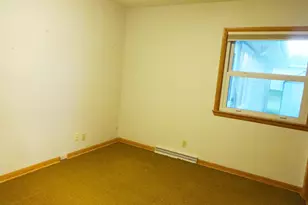 616 Rohda Dr, Racine, WI 53185 - Photo 14