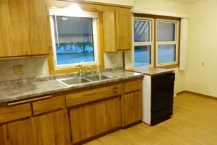 616 Rohda Dr, Racine, WI 53185 - Photo 4