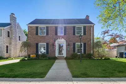 4635 N Wildwood Ave, Whitefish Bay, WI 53211 - Photo 1