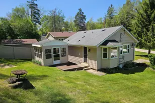 1023 Highland St, Twin Lakes, WI 53181 - Photo 4