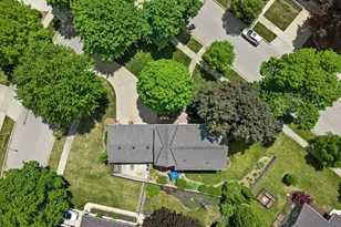N93W6240 Arbor Dr, Cedarburg, WI 53012 - Photo 40