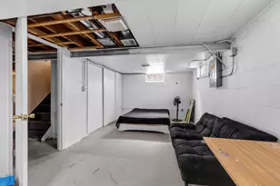 4571 S Howell Ave, Milwaukee, WI 53207 - Photo 12