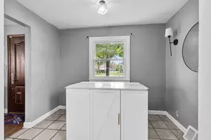 4571 S Howell Ave, Milwaukee, WI 53207 - Photo 8