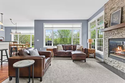 8225  Virginia Cir, Racine, WI 53185 - Photo 12