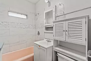 2964 S 11th St, Milwaukee, WI 53215 - Photo 14