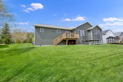 717  Drumlin Cv, Kewaskum, WI 53040 - Photo 22