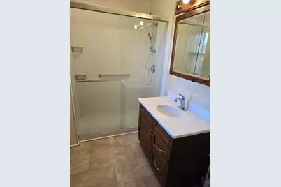 1601 S 65th St, West Allis, WI 53214 - Photo 8