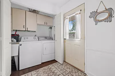 613  Parish St, Delavan, WI 53115 - Photo 20